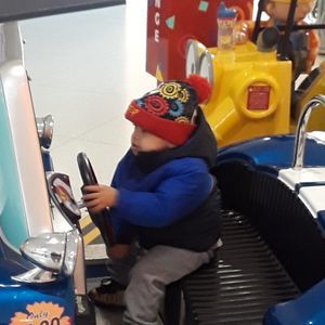 Meet your Posher, Marvin